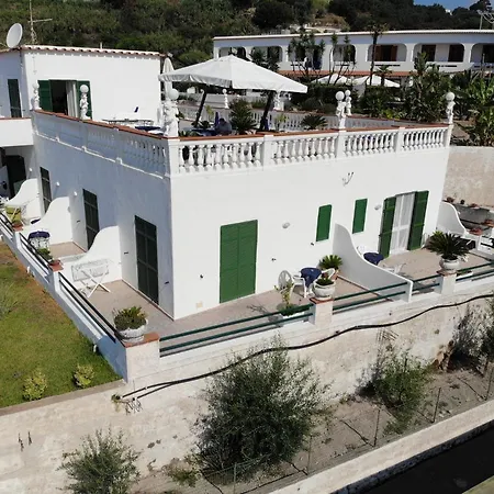 Natalina Bed & Breakfast