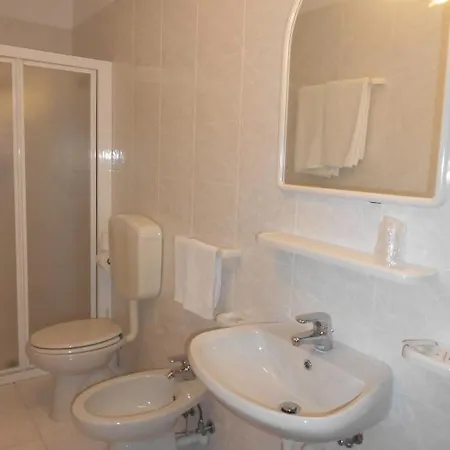 Natalina לינה וארוחת בוקר 4*