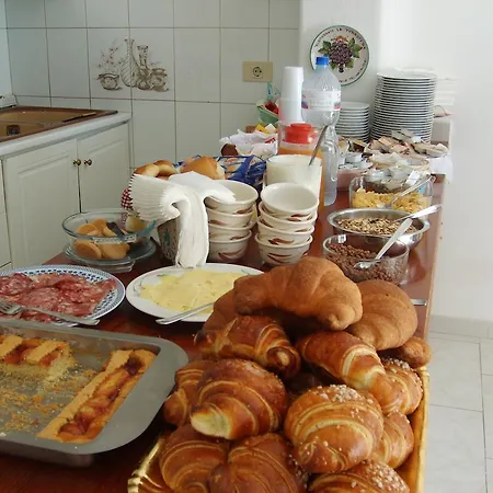 לינה וארוחת בוקר Natalina Forio di Ischia